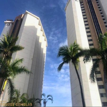 Suite 1808 By Suites Victoria Acapulco Buitenkant foto