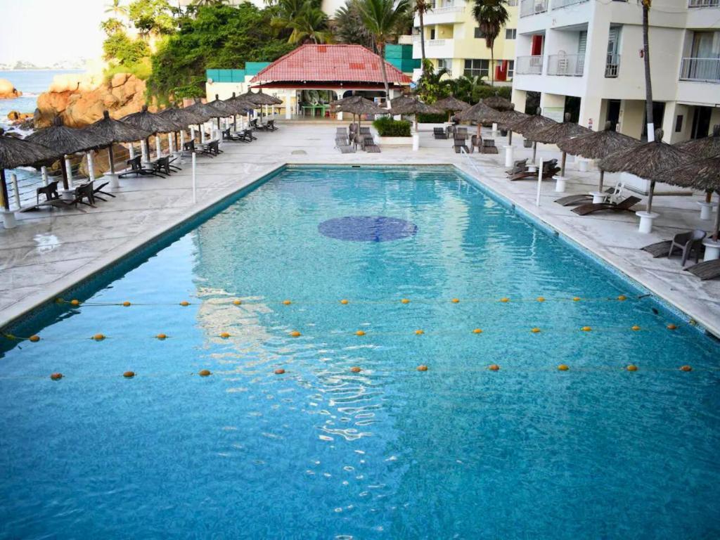 Suite 1808 By Suites Victoria Acapulco Buitenkant foto